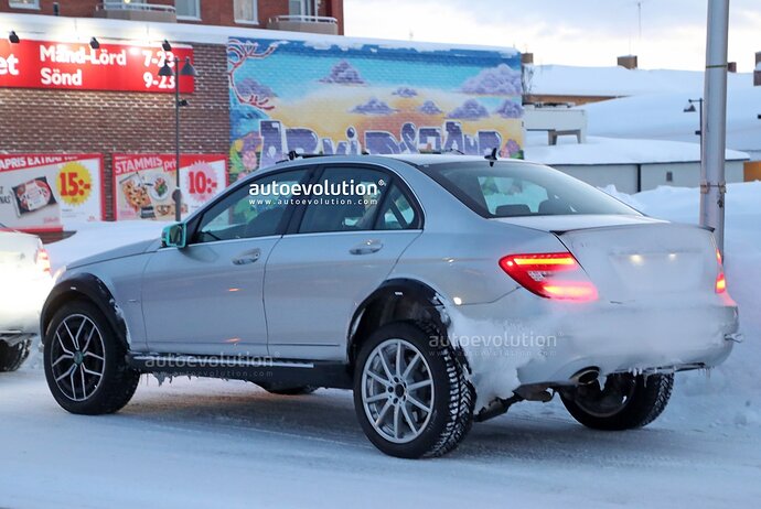 mysterious-suv-prototype-uses-mercedes-benz-c-class-body-as-a-mule_11