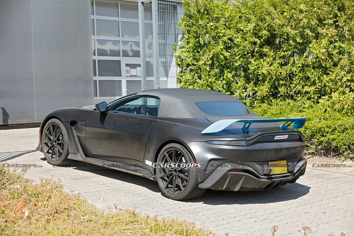 2023-Aston-Martin-V12-Vantage-Roadster-Spy-Shots-18
