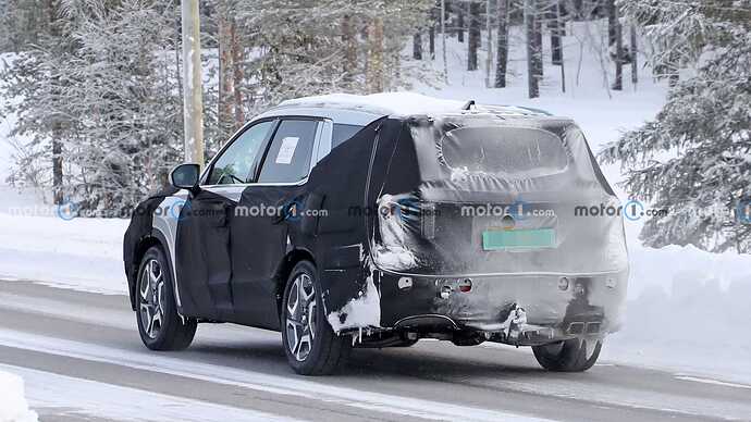 2023-hyundai-palisade-facelift-spy-photo