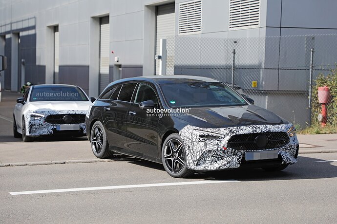 facelifted-2024-mercedes-benz-cla-getting-ready-to-rile-the-audi-a3-sedan-bmw-2er-coupe_15