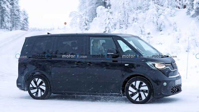 2023-vw-id.-buzz-spy-photo (5)