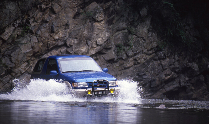 Heritage_Sportage_Outside_shot04_01