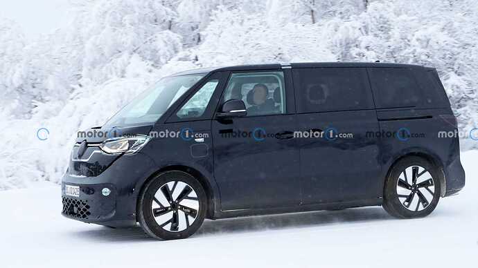 2023-vw-id.-buzz-spy-photo (11)