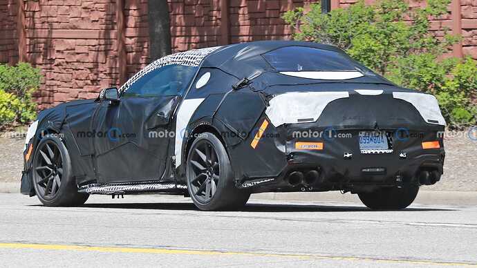 2024-ford-mustang-mach-1-rear-view-spy-photo (1)