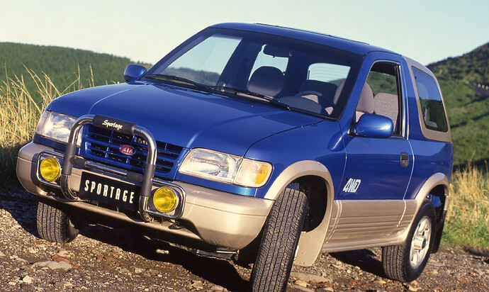 Heritage_Sportage_Outside_shot04_05