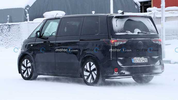 2023-vw-id.-buzz-spy-photo (18)