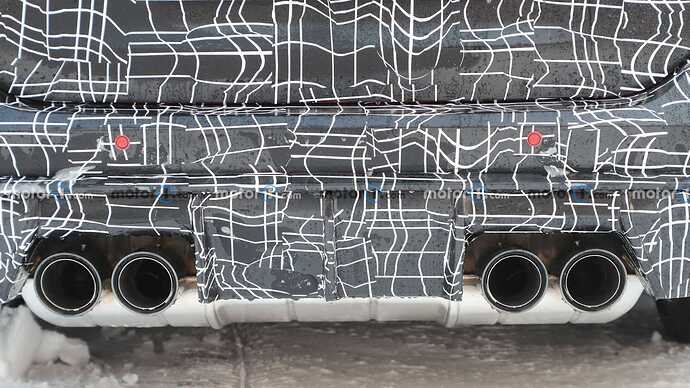 new-2023-bmw-m3-touring-spy-shots (13)