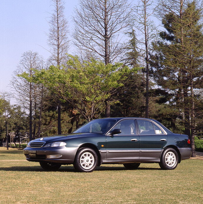 Heritage_Marcia_Outside_shot02_06
