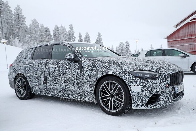 2023-mercedes-amg-c63-wagon-spied-in-production-spec-still-camouflaged_10