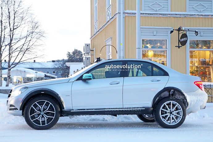 mysterious-suv-prototype-uses-mercedes-benz-c-class-body-as-a-mule_8