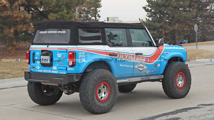 ford-performance-bronco-side-view (4)