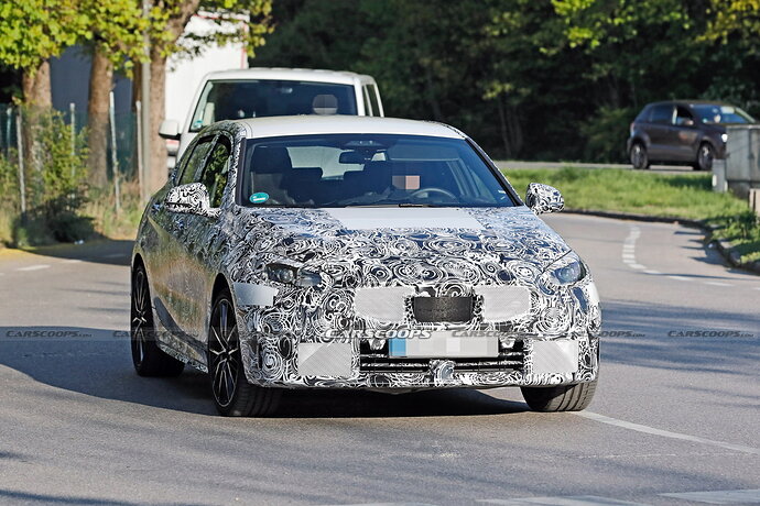 2023-BMW-1-Series-M135i-xDrive-Scoop-15