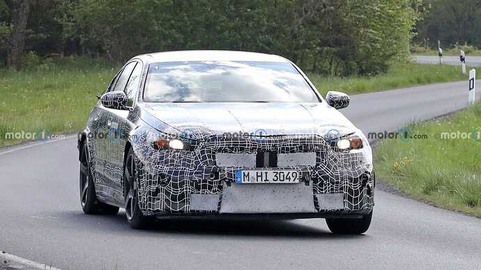 2024-bmw-m5-spy-photo (9)