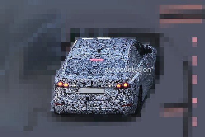 2024-audi-a6-e-tron-spied-for-the-first-time-comes-with-odd-headlights_6