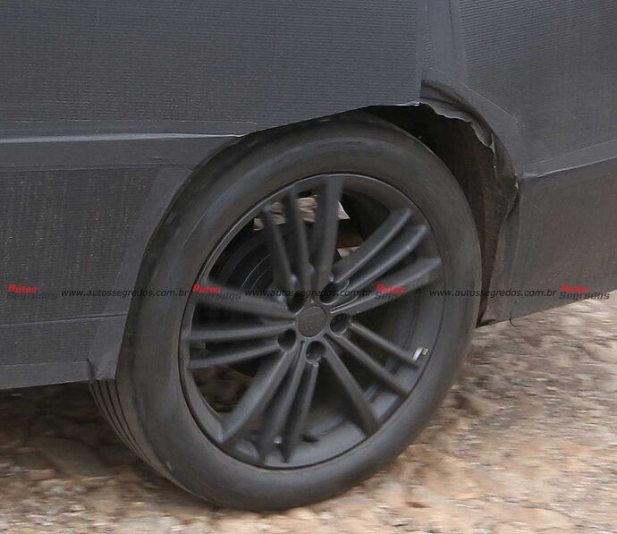 Fiat SUV Coupé 17-inch wheels