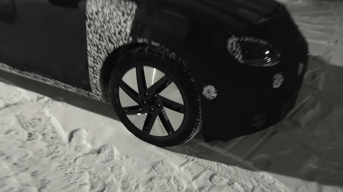 Hyundai Ioniq 6 prototype spotted in Lapland 0-43 screenshot