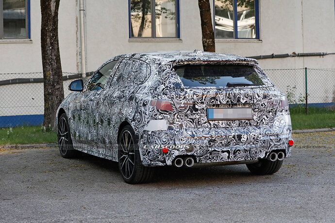2023-BMW-1-Series-M135i-xDrive-Scoop-1