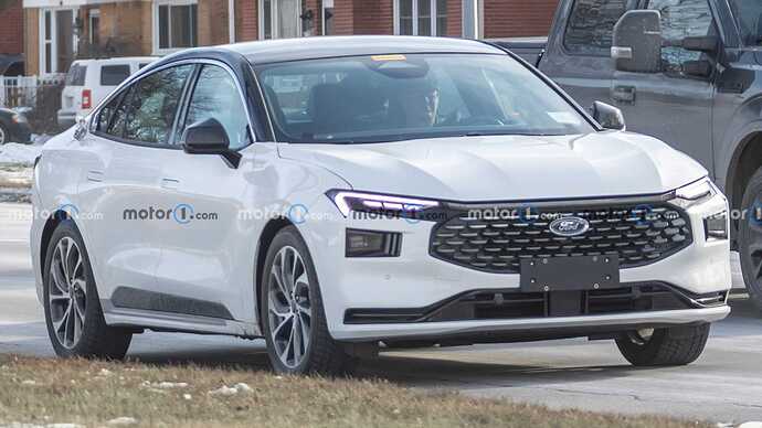 2023-ford-mondeo-fusion-spy-shots (2)