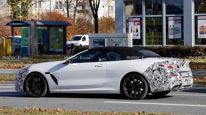 2023-bmw-8-series-convertible-side-view-spy-photo