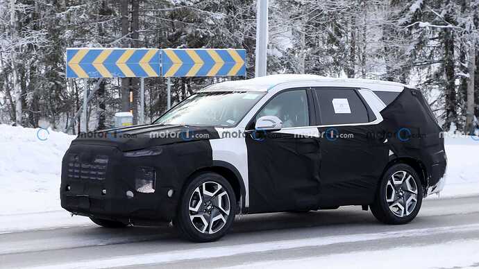 2023-hyundai-palisade-facelift-spy-photo (5)