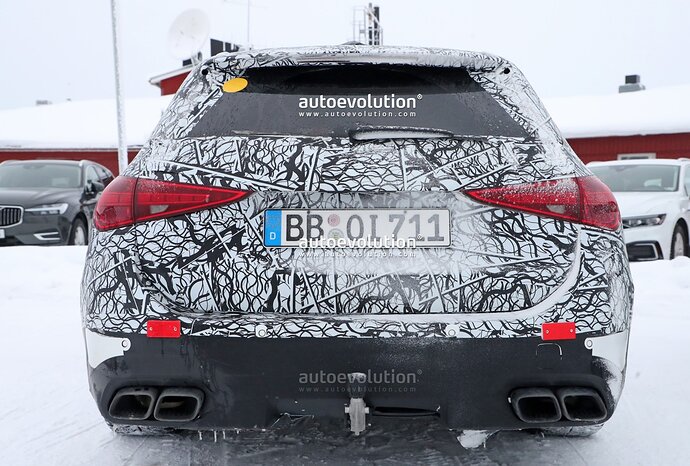 2023-mercedes-amg-c63-wagon-spied-in-production-spec-still-camouflaged_8