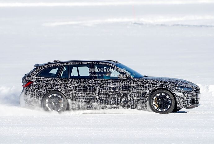 2023-bmw-m3-touring-looks-unphased-by-the-snow-in-latest-spy-video_9