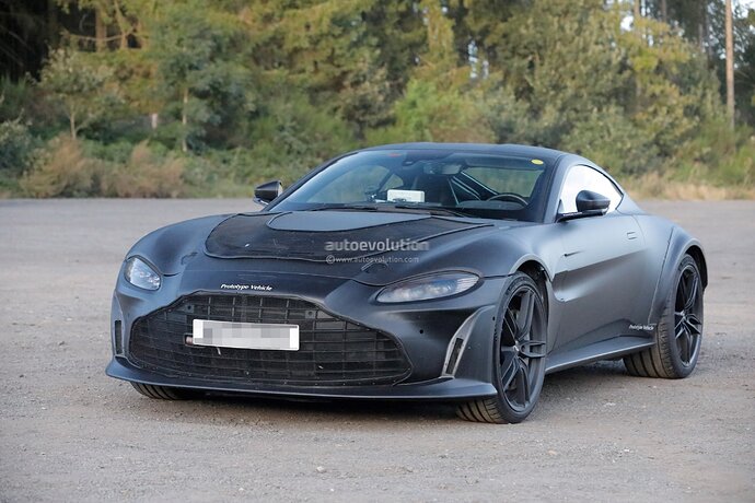 2023-aston-martin-v12-vantage-spied-with-central-exhaust-system-debut-imminent_5