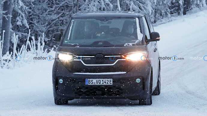 2023-vw-id.-buzz-spy-photo (7)