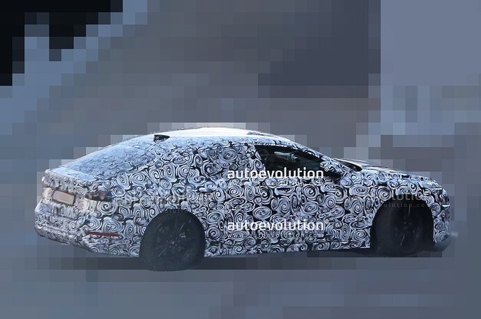 2024-audi-a6-e-tron-spied-for-the-first-time-comes-with-odd-headlights_4