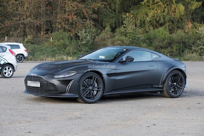 2023-aston-martin-v12-vantage-spied-with-central-exhaust-system-debut-imminent_6