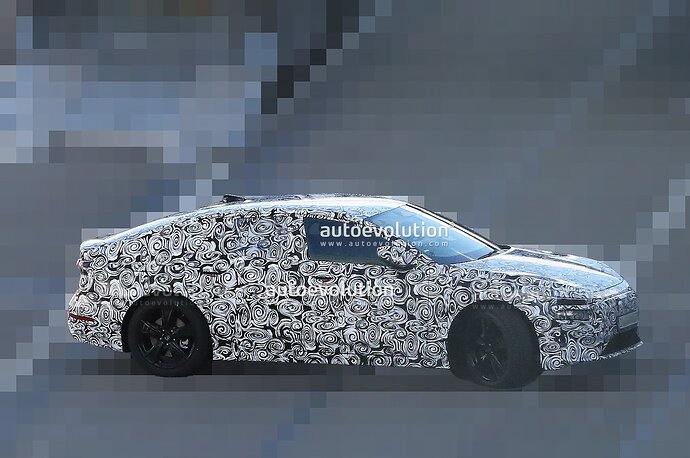 2024-audi-a6-e-tron-spied-for-the-first-time-comes-with-odd-headlights_1