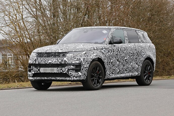 supercilious-range-rover-sport-is-almost-ready-to-put-pressure-on-the-german-establishment_6