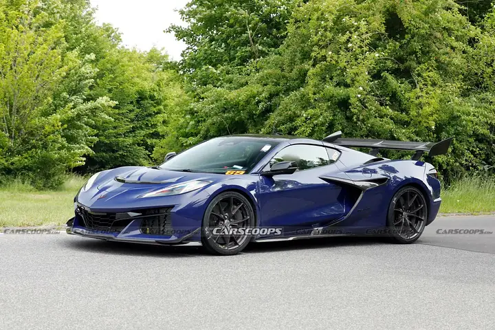 Corvette-C8-Zora-scoop-00005-1536x1025