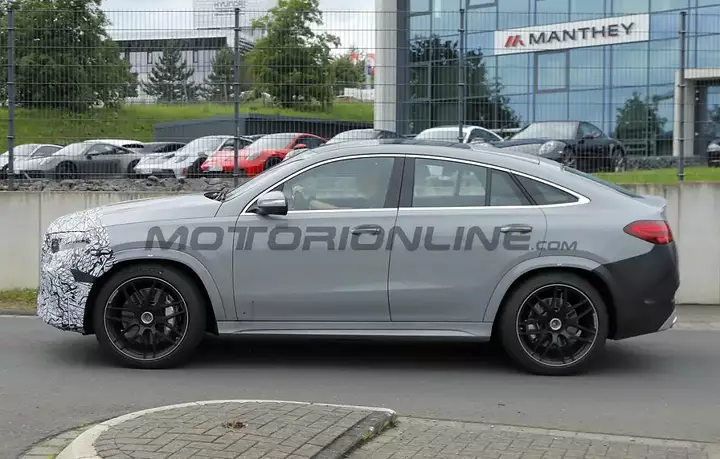 mercedes-gle-coupe-2025---foto-spia-03-07-2024-(5)_W1024