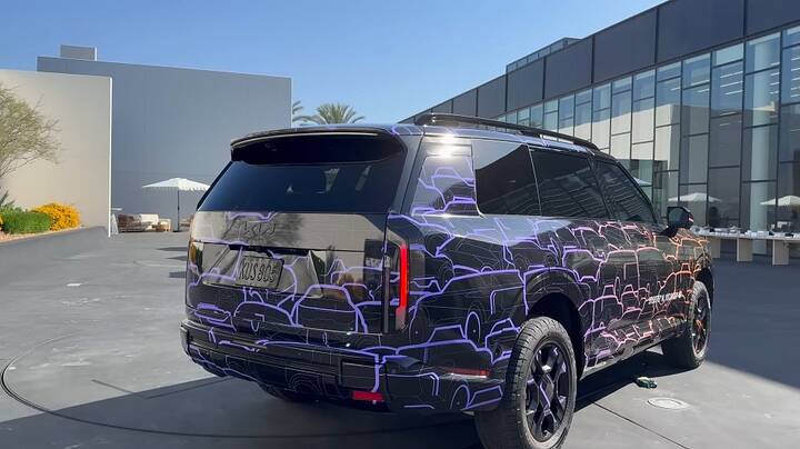 imgi_7_thumb-ed5de3f474e7cce4f6beb7d9f026f78d_1762468667_3247_950x534