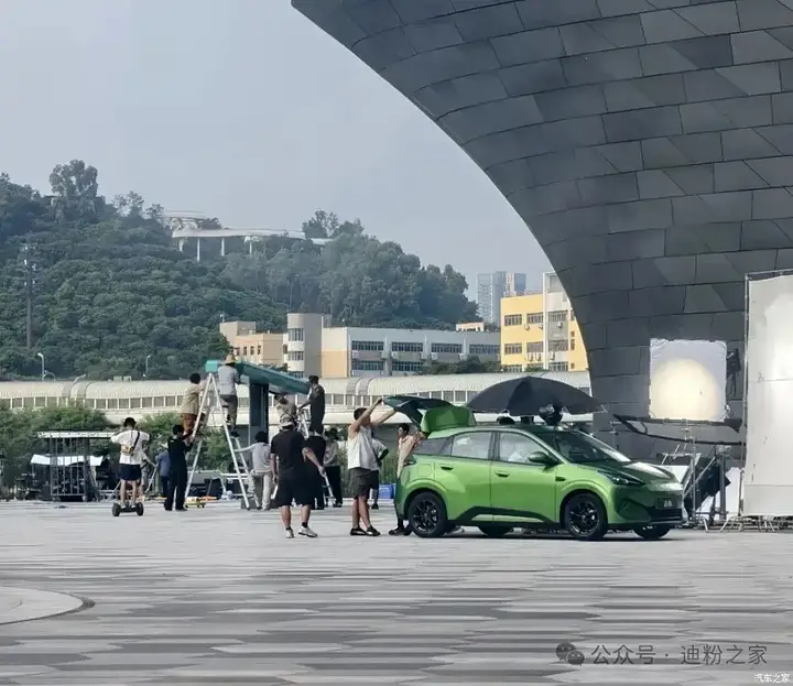 1200x0_1_newcarscoops__ChxpV2qwi-KAYthpAAye39RW1FY459