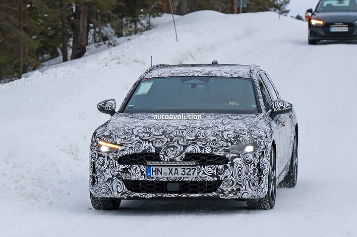 2025-audi-a7-avant-kicks-up-snow-during-cold-weather-testing_13