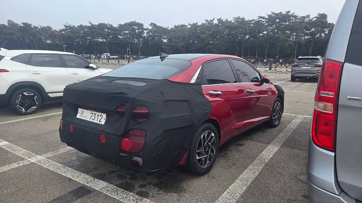 thumb--2026 Hyundai Accent Facelift_046_950x535