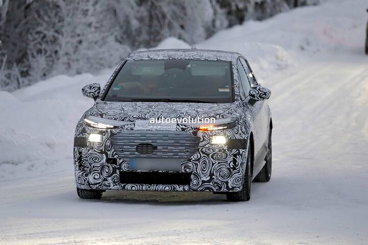 imgi_28_2027-audi-a2-e-tron-heads-up-north-for-the-final-testing-session-before-production-starts_1