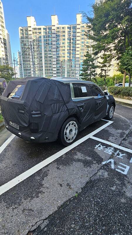 thumb-b236d4e0b4ddcdab5821e5ba8dc0e906_1761199396_3556_950x1688