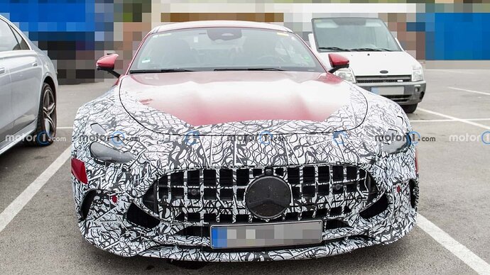 2024-mercedes-amg-gt-coupe-phev-spy-photo (1)