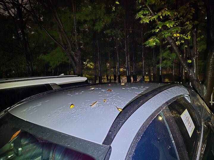 2027 Genesis GV70 HEV_1280_20251010_204649