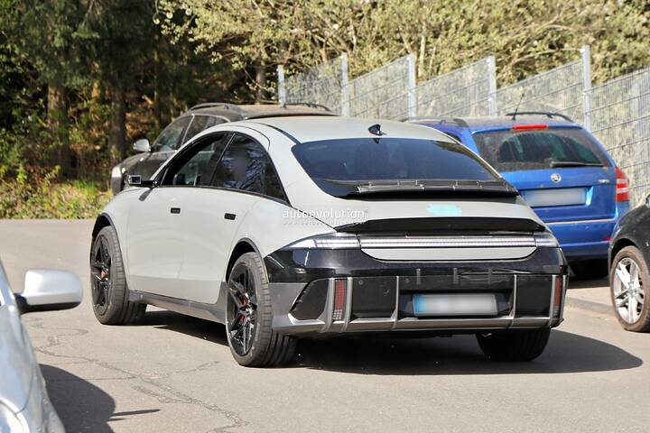 2025-hyundai-ioniq-6-n-spied-for-the-first-time-close-to-its-natural-habitat_6