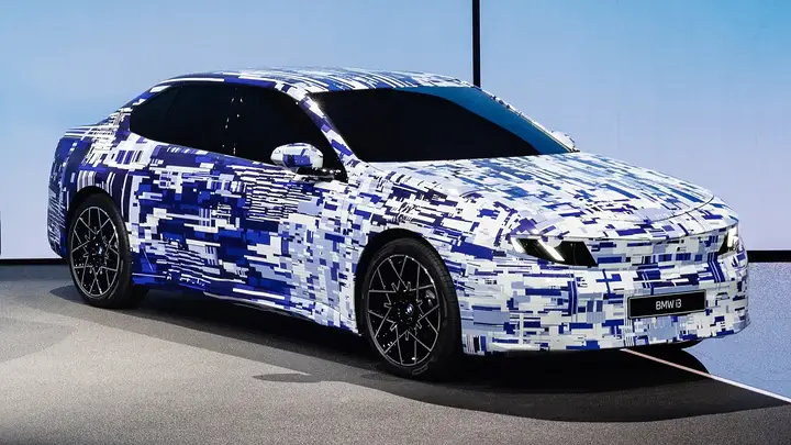 New BMW i3 and iX3 002_vqkgay