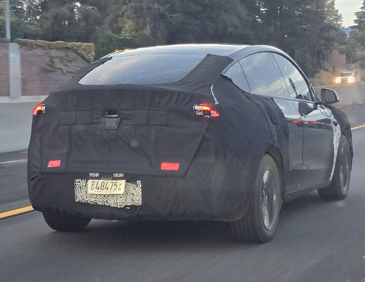 imgi-tesla-model-y-e41-launching-soon_6