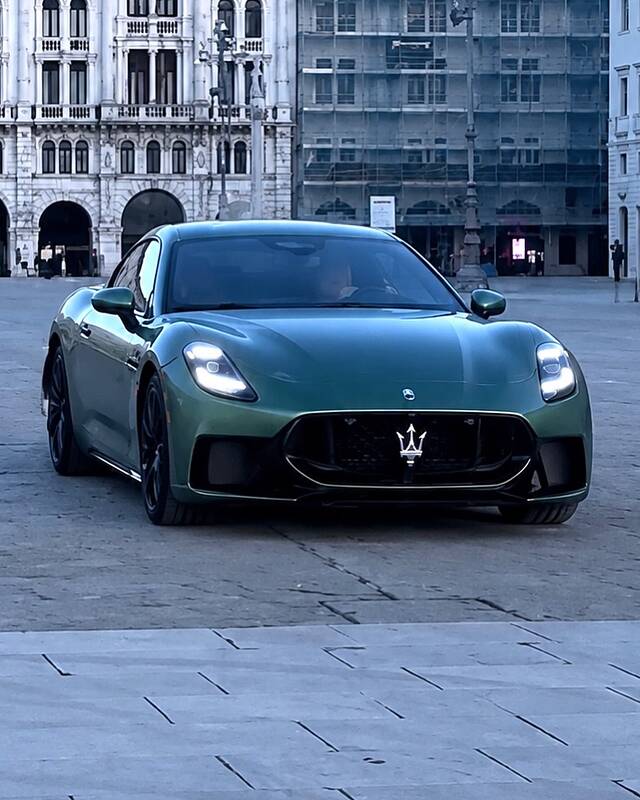 2027 Maserati Gran Tourismo Facelift spotted in Italy during filming commercial. #2027maseratigr