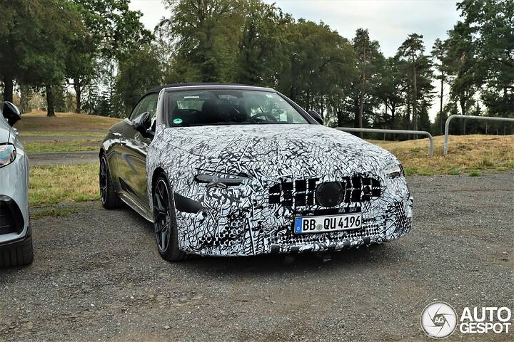 mercedes-amg-cle-53-convertible-a206-2027-10cc0-c636331082026205132_3