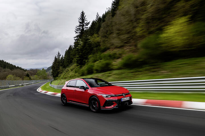 Golf GTI EDITION 50 (2)