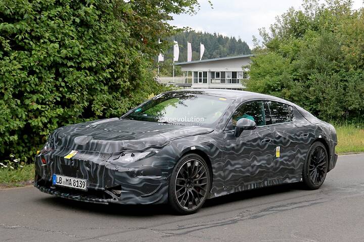 mercedes-amg-gt-4-door-ev-looks-like-a-bugatti-hypersedan-from-the-rear_5