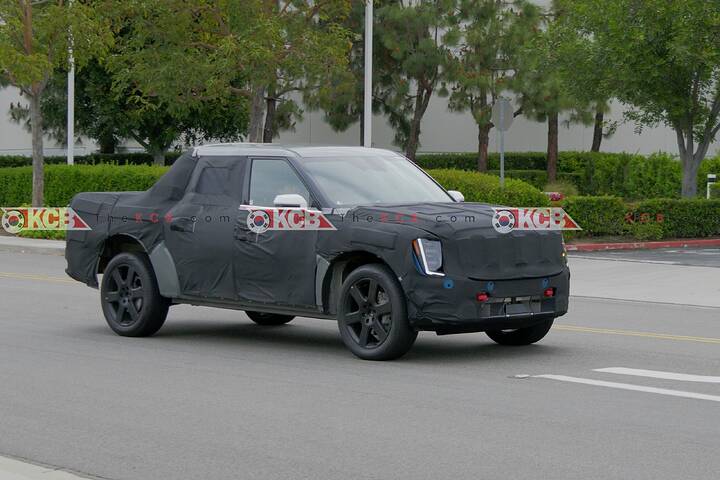 kia-ev-pickup-ev9-test-mule-9-scaled